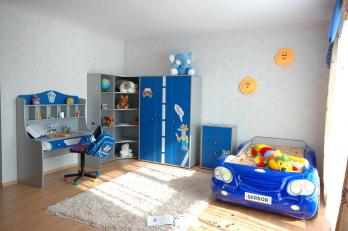 Детская комната "Лео" (кровать - машинка синяя) (Гера (BRW))Гера (BRW) Детская комната "Лео" (кровать - машинка синяя)