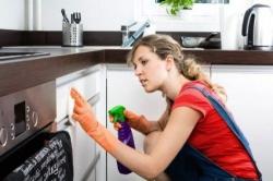 Как ухаживать за кухонной мебелью