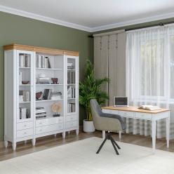 Кабинет из массива сосны Ольса