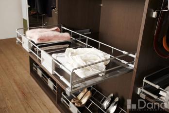  Корзина выдвижная для одежды (ширина 950-1000)  арт.42024014 (Дана)Дана  Корзина выдвижная для одежды (ширина 950-1000)  арт.42024014